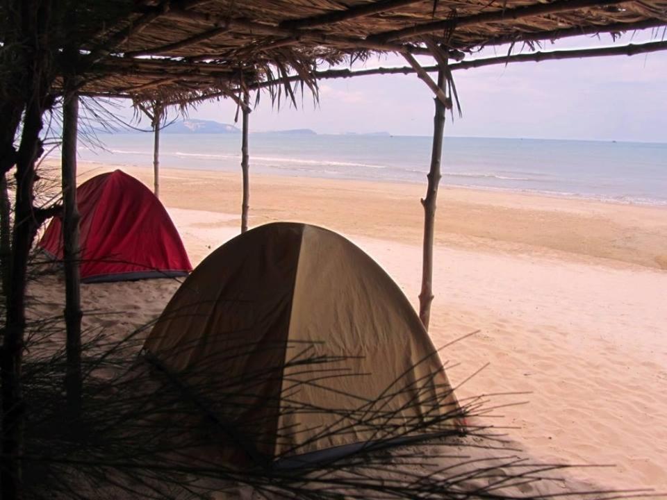 Отель Shalom Camp Эль-Нидо Экстерьер фото