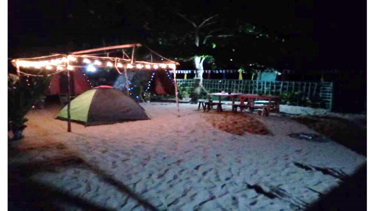 Отель Shalom Camp Эль-Нидо Экстерьер фото